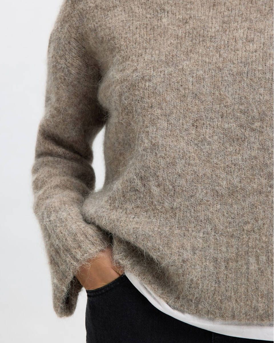 Selected Slfgabriella