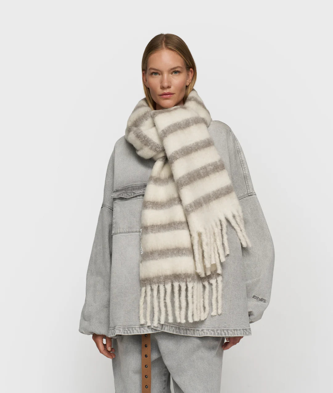 10 Days thick brushed scarf 3074 ecru moonrock