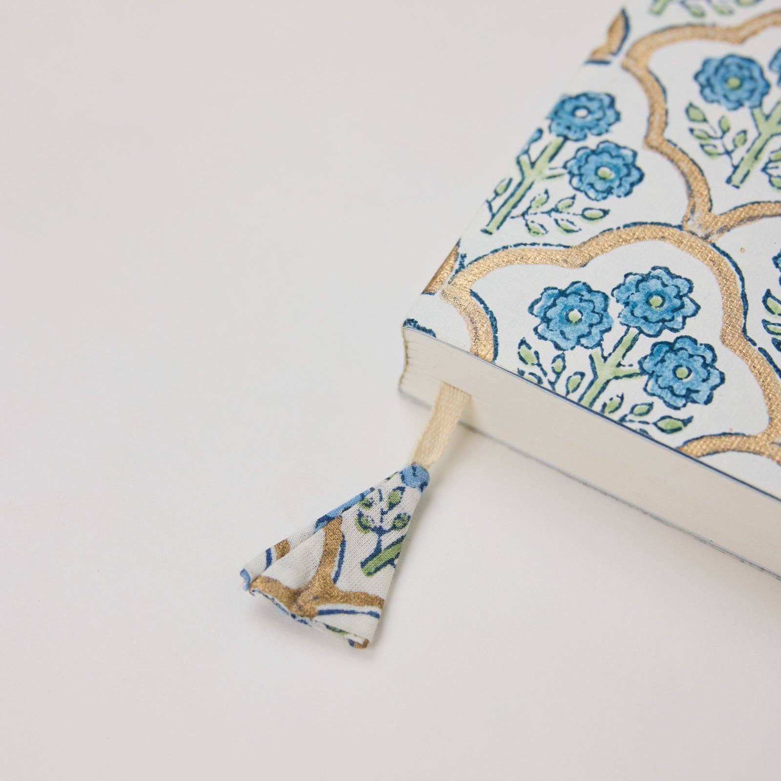 Paper Mirchi Blokgedrukt Gelijnd Notitieboek (A5) - Trellis Indigo