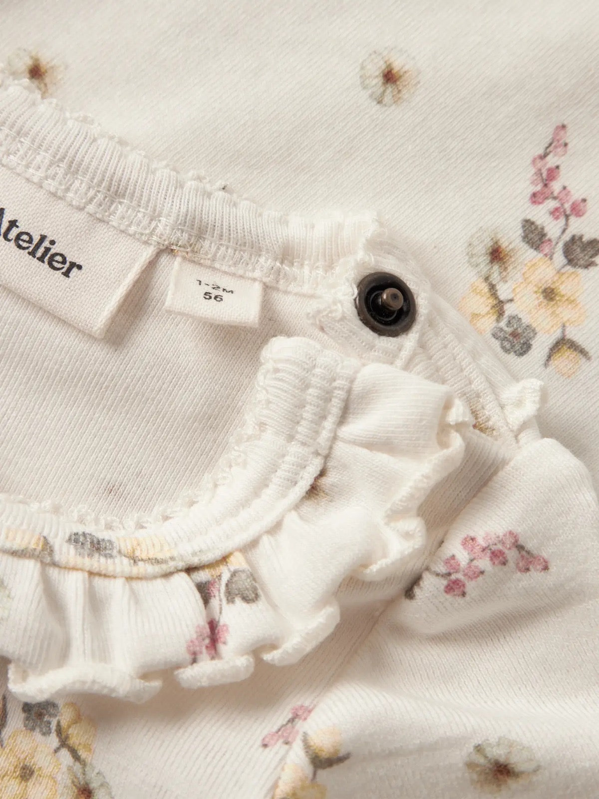 Lil Atelier Gayo Sio SS Slim body