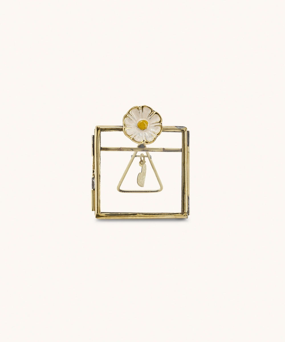 Doing Goods Posy Daisy Frame