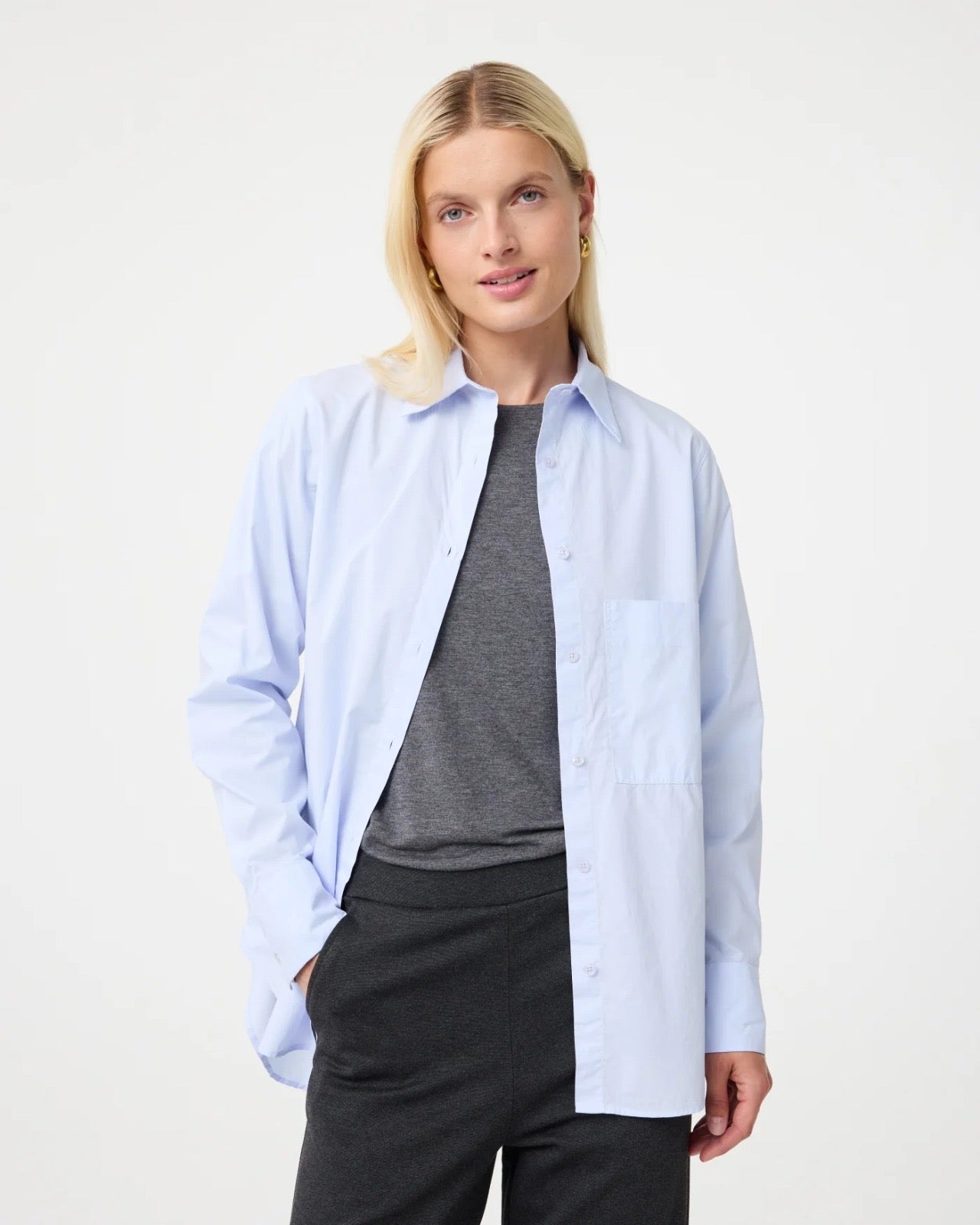 Knit-ted Lies poplin blouse in Oxford Blue