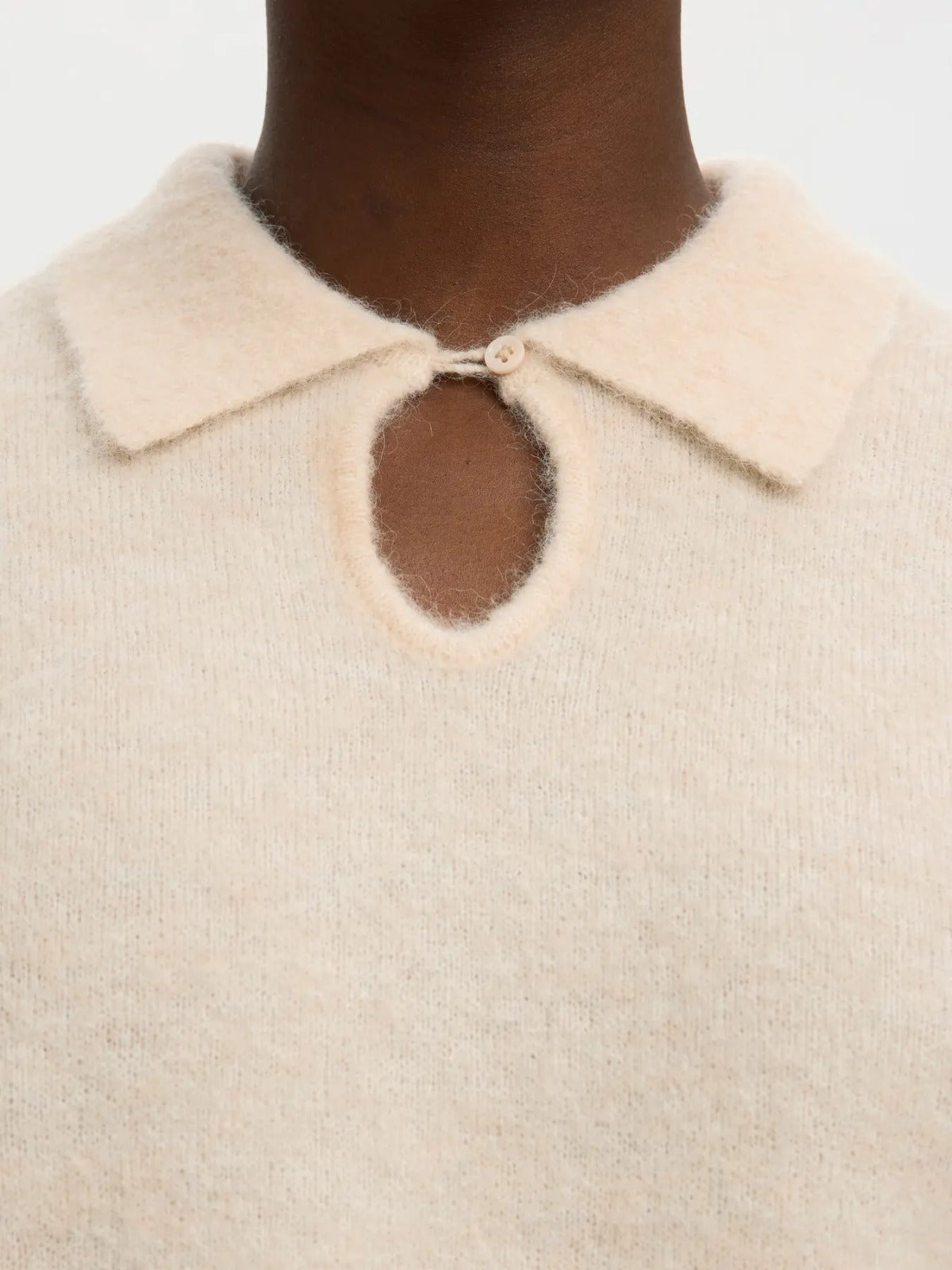 Selected Sia Ras Knit Key hole