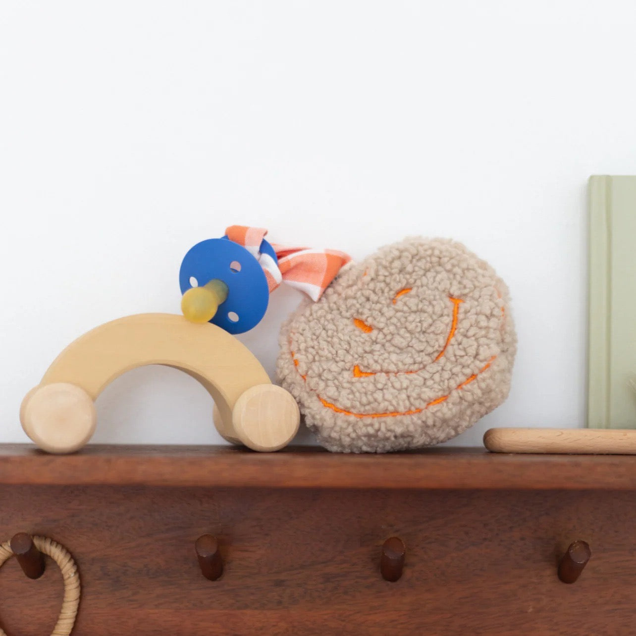 Atelier Pomme Pacifier Cloth Pomme Teddy | Oopsy orange