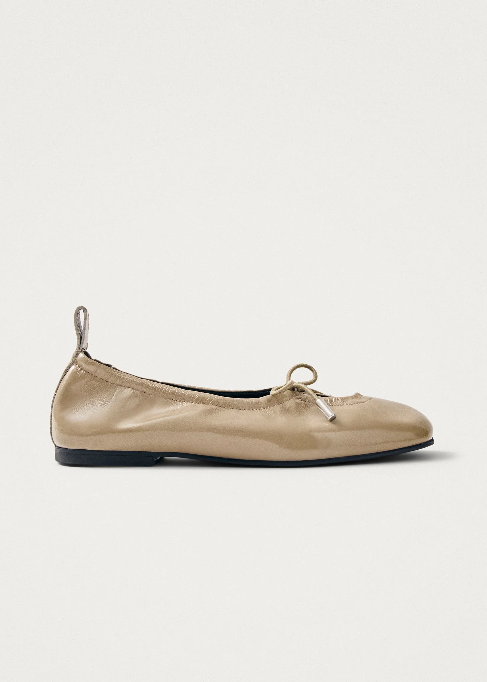 Alohas ballet flats Rosalind lak beige