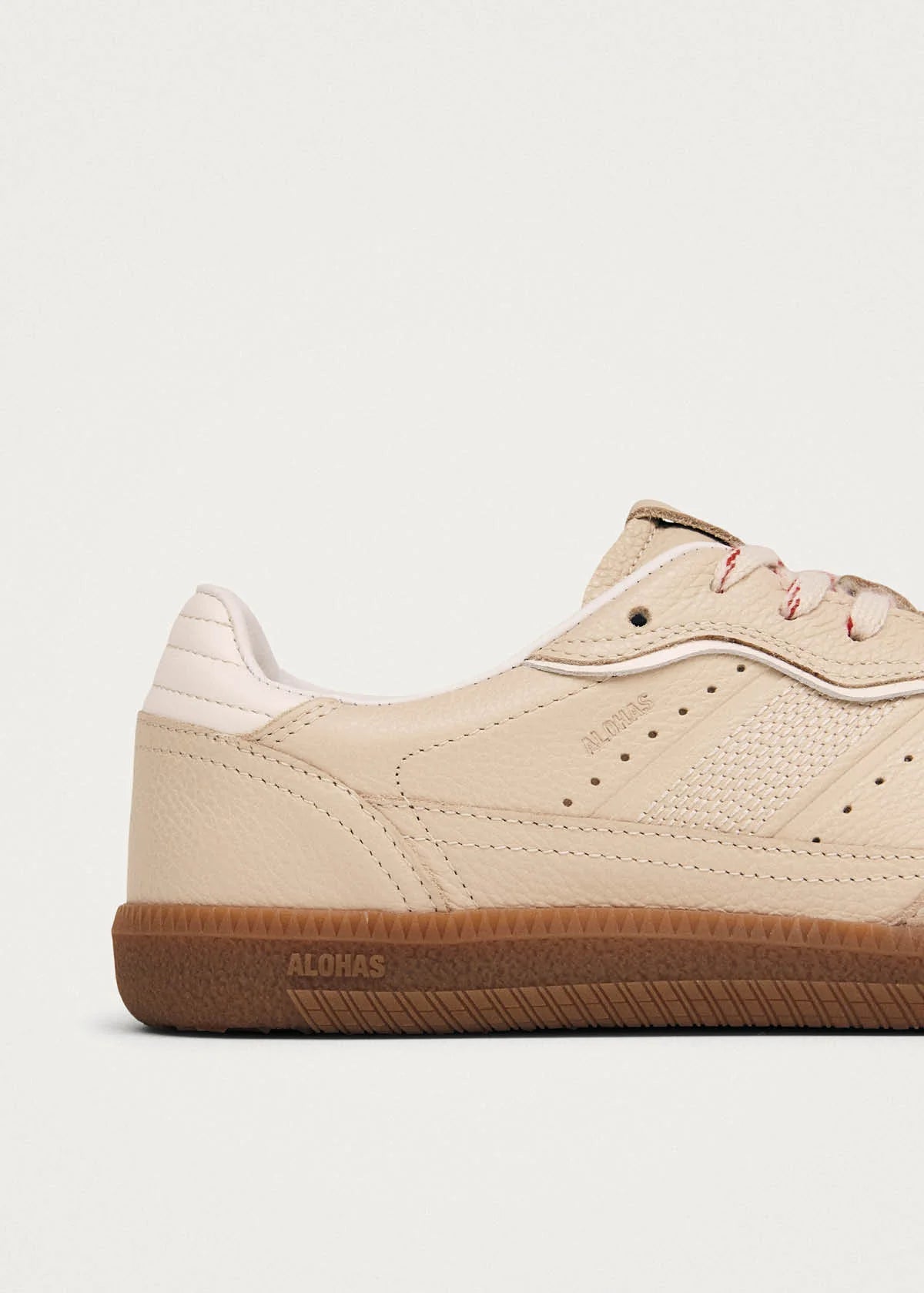 Alohas rife grain cream leather sneakers